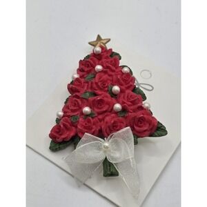 Avon Christmas Red Roses Tree Brooch with Pin Back